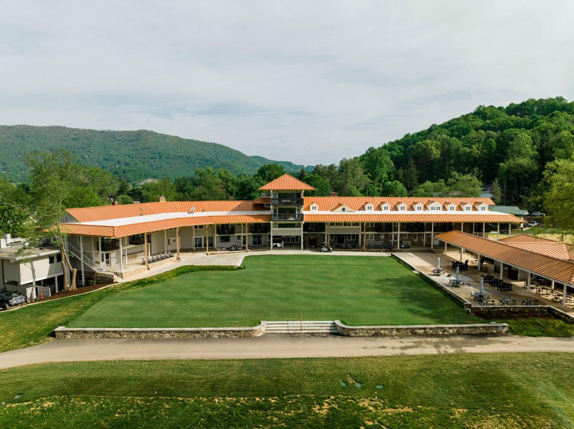 Waynesville Inn And Golf Club, Tapestry Collection By Hilton Екстериор снимка